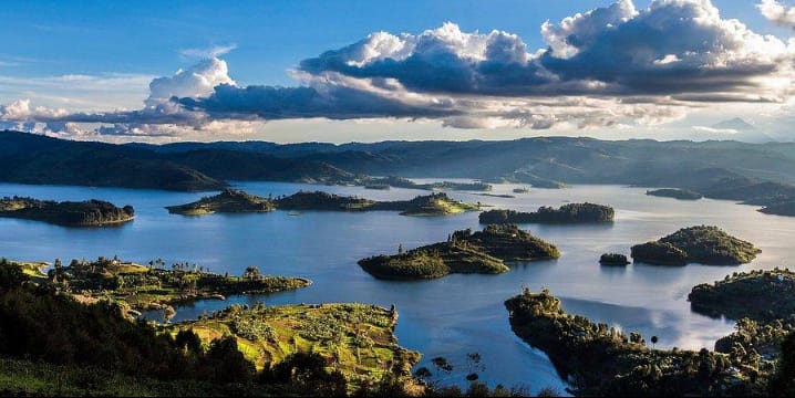 The mysterious View of Lake Bunyonyi